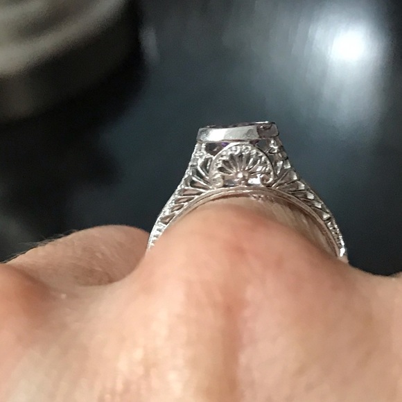 Amethyst Edwardian inspired filigree silver ring - Picture 2 of 4